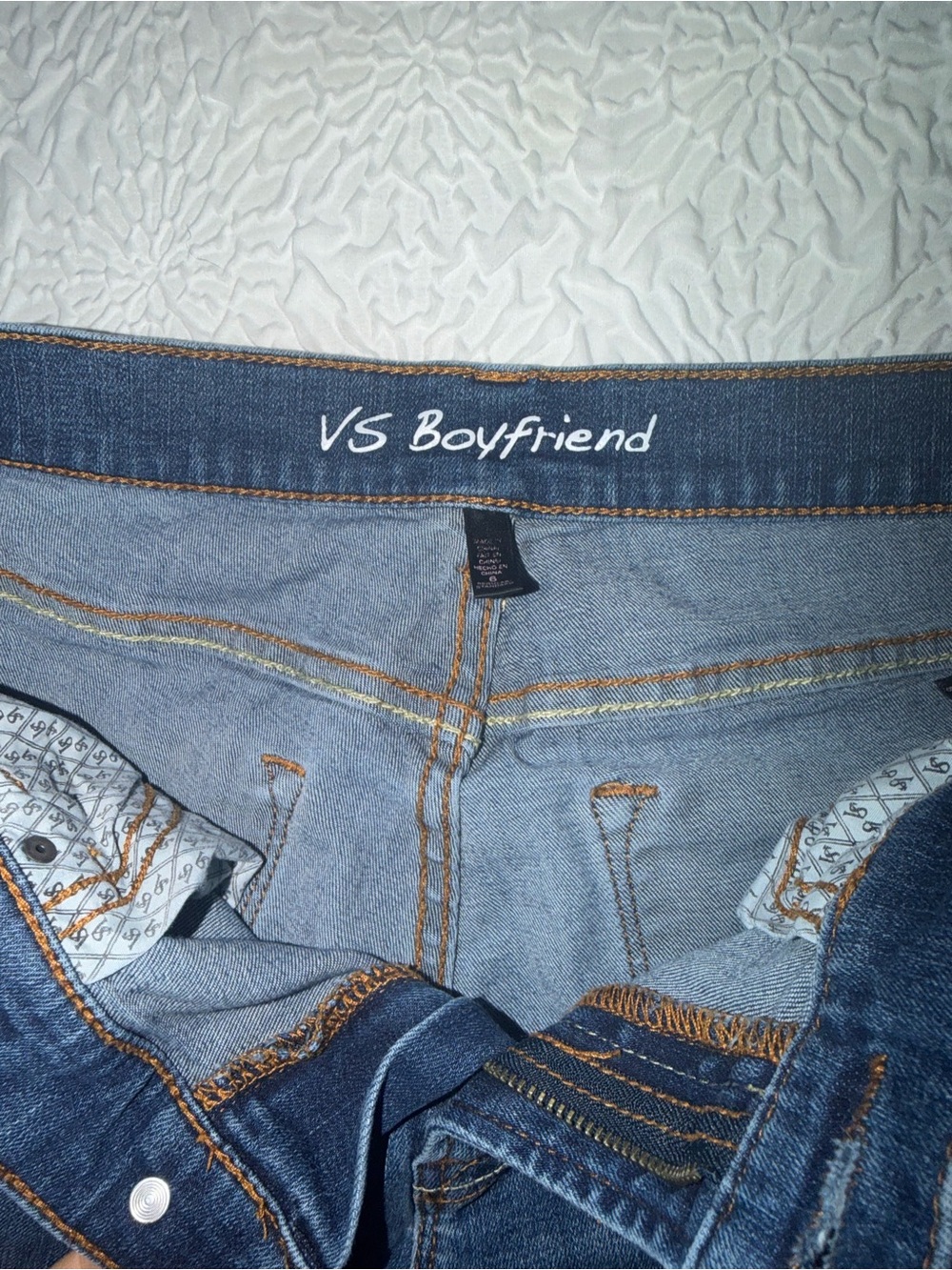 Victoria Secret Boyfriend Jeans - Picture 3 of 3